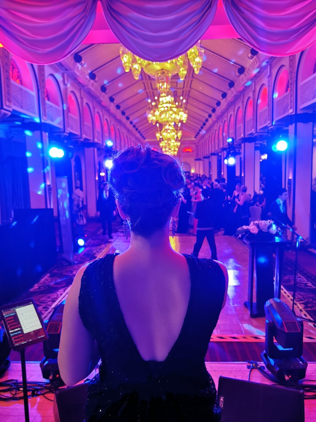 Shanghain terveiset / Pistokeikka&nbsp;Kiinaan