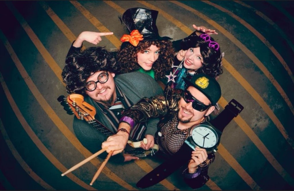 Megasakin albumi on julkaistu!